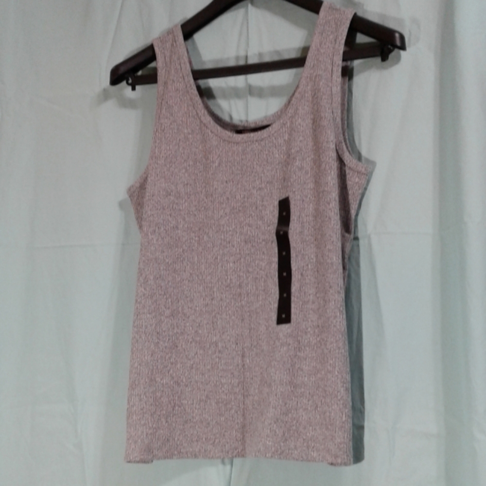 knitted  tank top